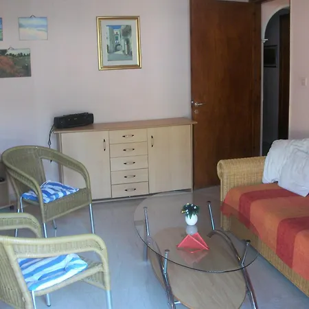 Διαμέρισμα Alexa Πυργί